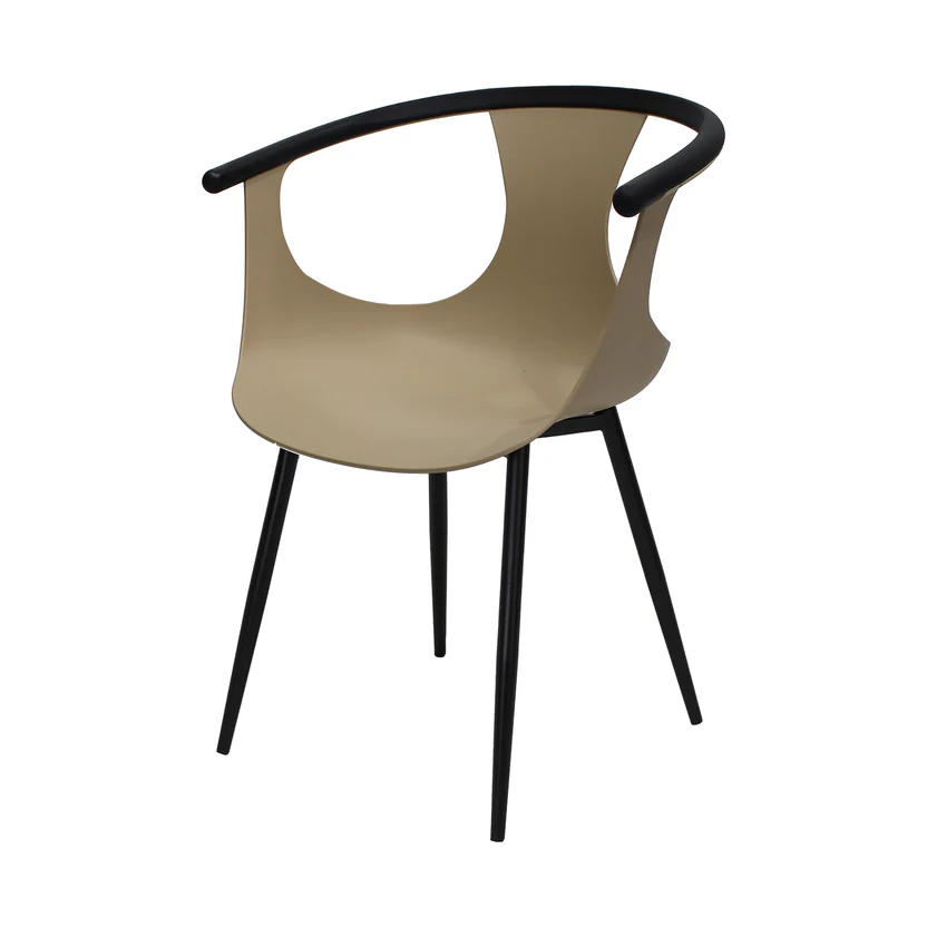 Silla de plastico Catanzaro para restaurante, bar, cafeteria o negocio