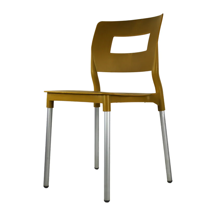 A Silla de plastico Valenia para restaurante, bar, cafeteria o negocio